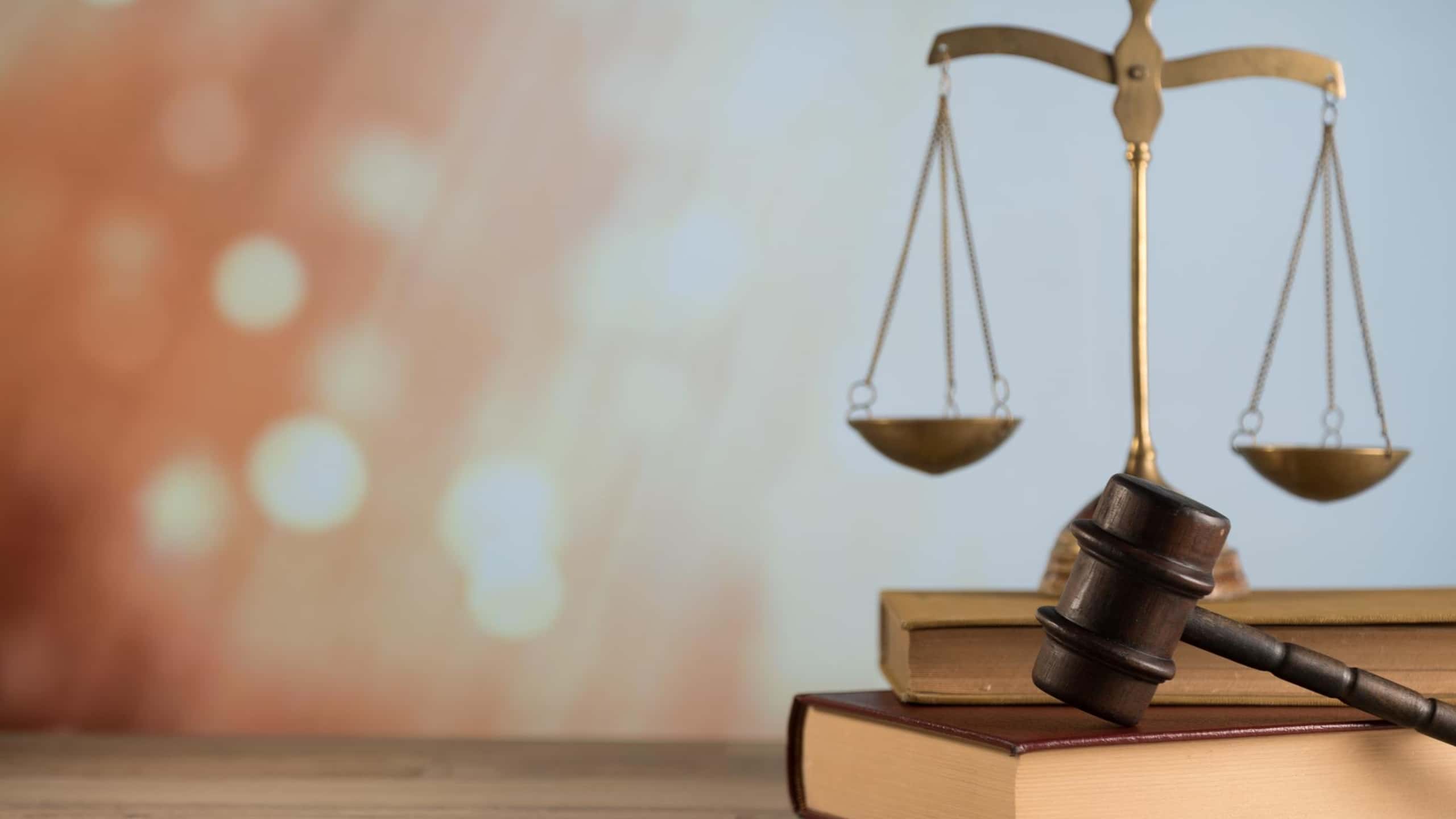 What To Expect When Working With a Criminal Defense Attorney in Toronto 